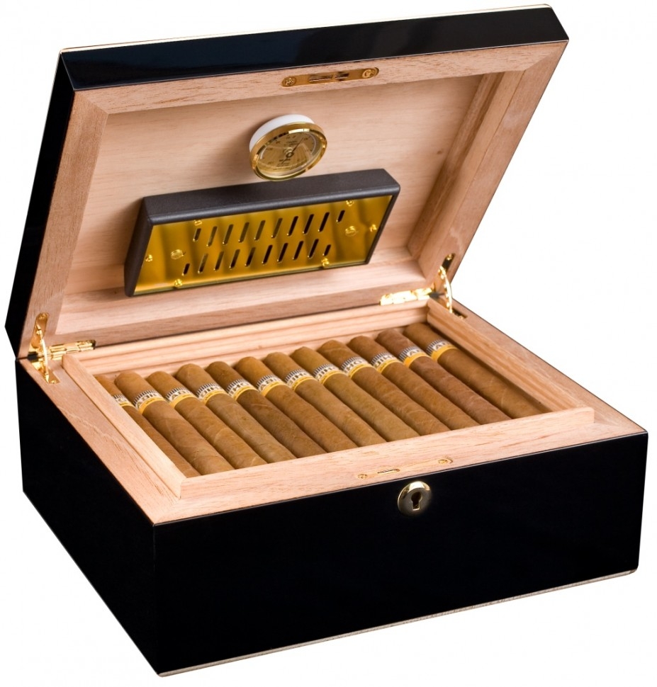 Хьюмидор Аdorini Milan M Deluxe, на 75 сигар, черный 1423