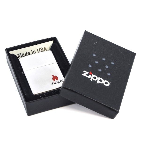 Зажигалка ZIPPO Classic с покрытием Satin Chrome™
